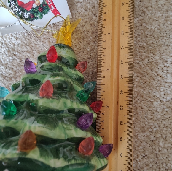 Set of 4 mr Christmas light up Christmas tree ornaments